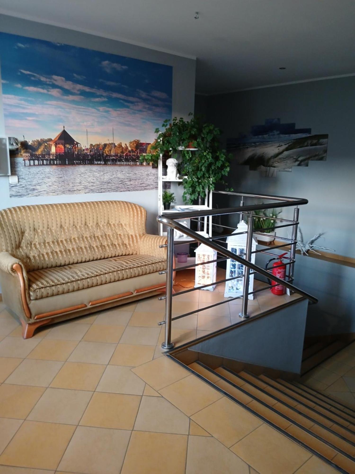Dom Brama Mazur Bed & Breakfast Ostroda Exterior photo